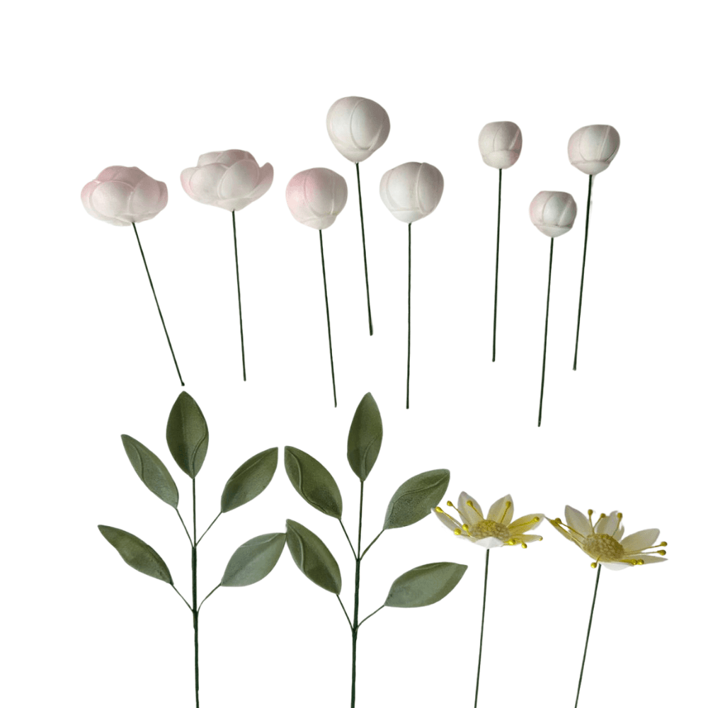 13300 - باقة ورد  Ranunculus Bouquet